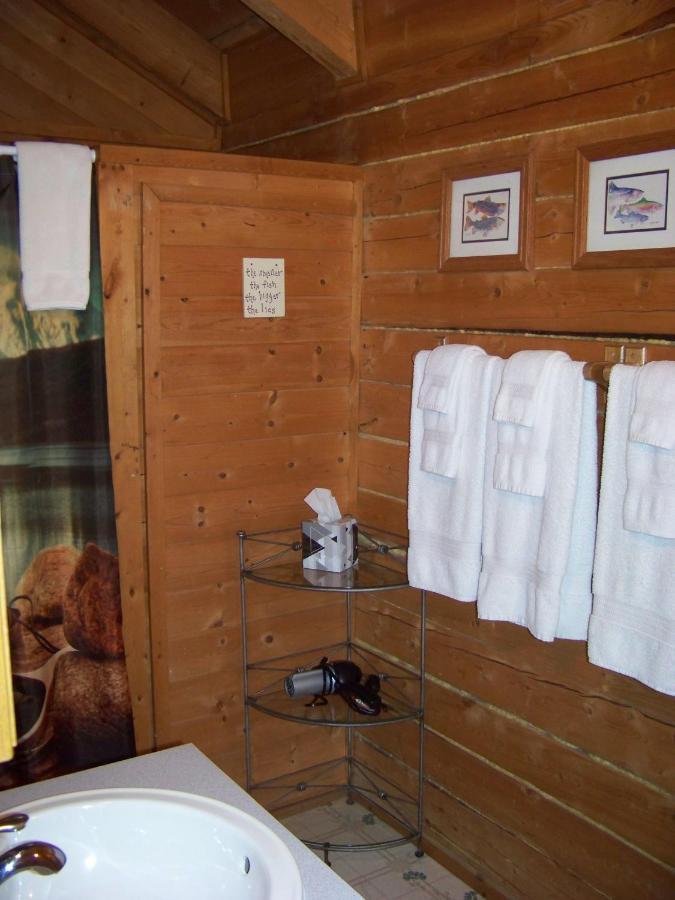Box Canyon Cabins Seward Bagian luar foto